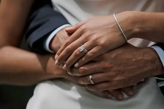 Difference Between Engagement Ring and Wedding Ring